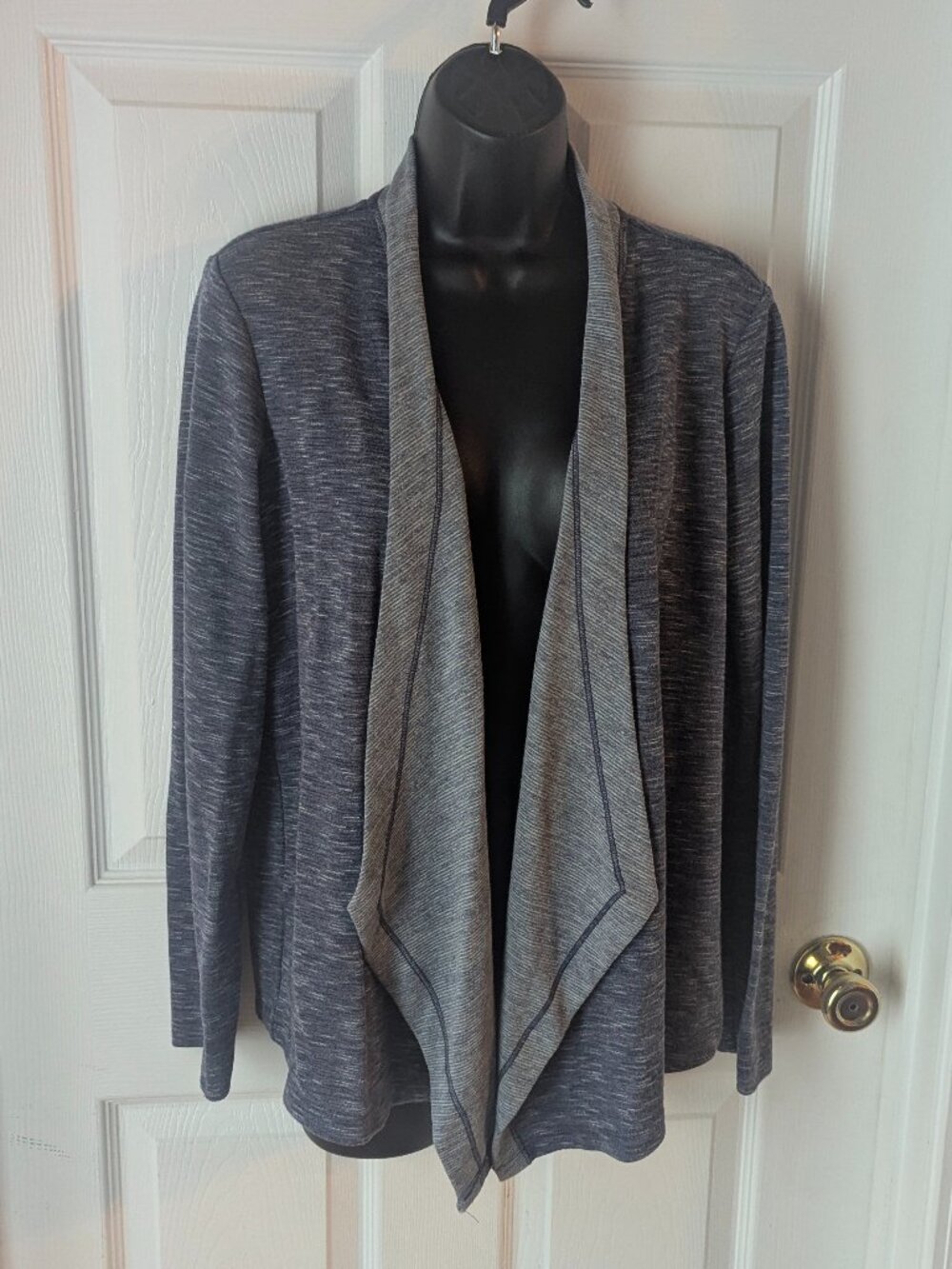Sunday shrug cardigan in blue and grey - M